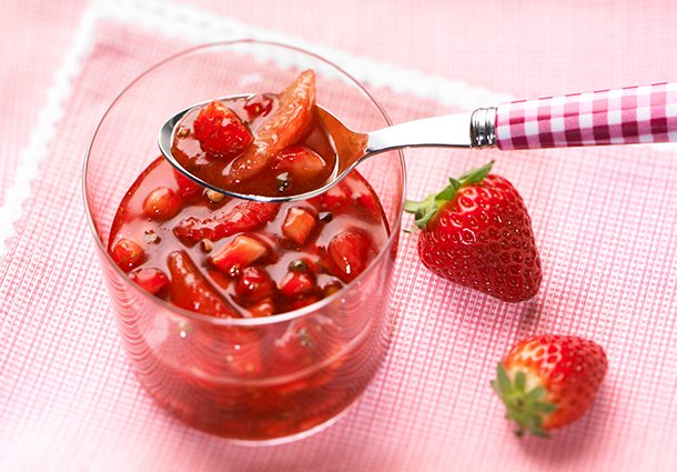 Erdbeer-Grapefruit-Marmelade mit Pfeffer (Rezept)